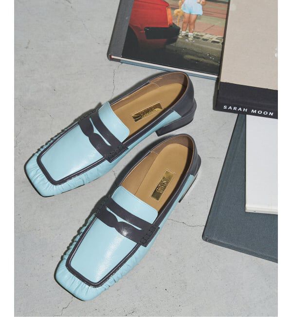 GRISE「《予約》GRISEレザースクエアギャザーローファー」|ローファー|