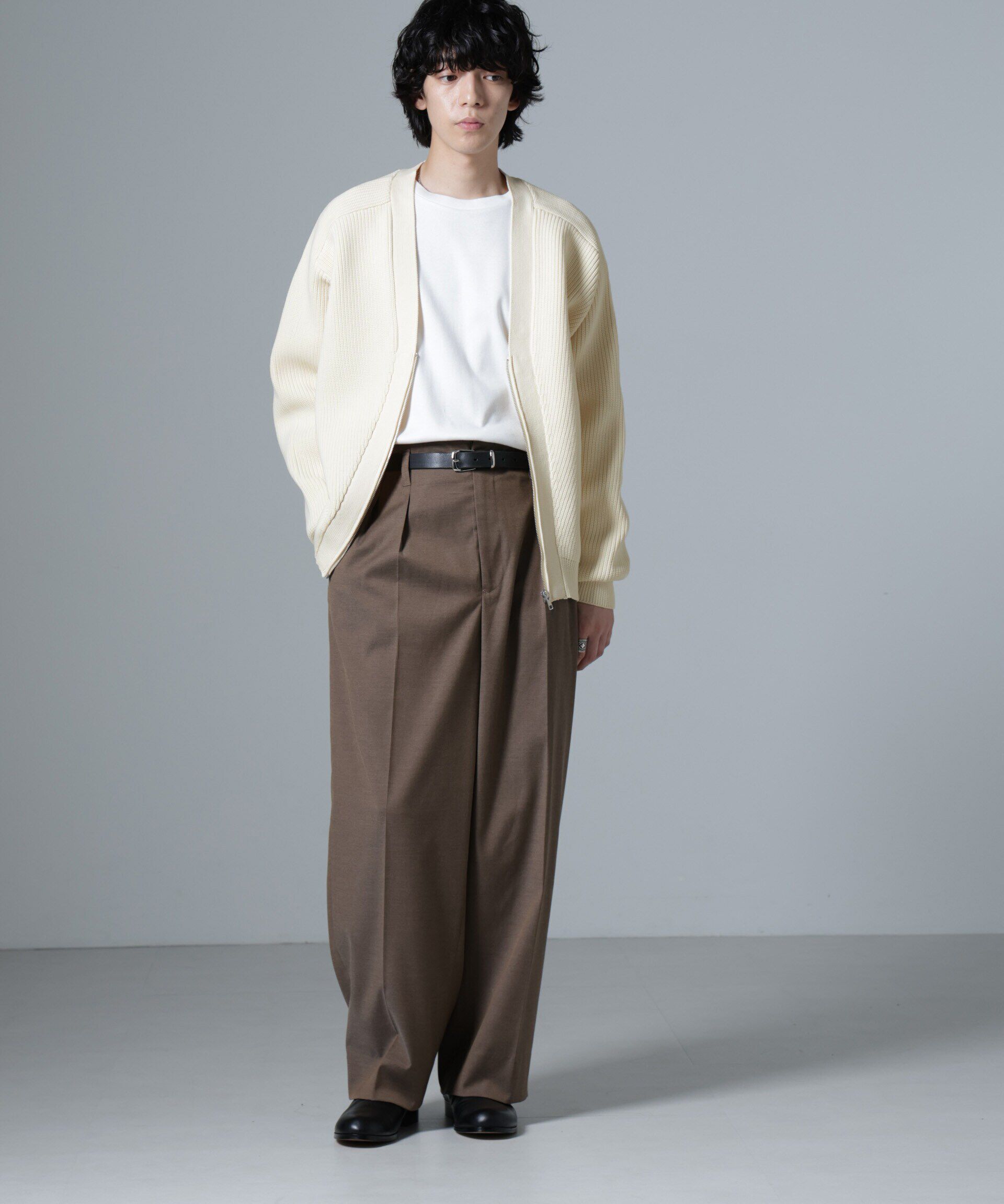 nano･universe「スポンディッシュZIPカーディガン」|ニット・セーター|