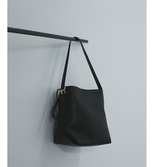 SALON adam et rope'「スプリットレザーミドルトートバッグ/バケットバッグ［WEB限定カラー/チャーム付き］」|ショルダー・メッセンジャー|