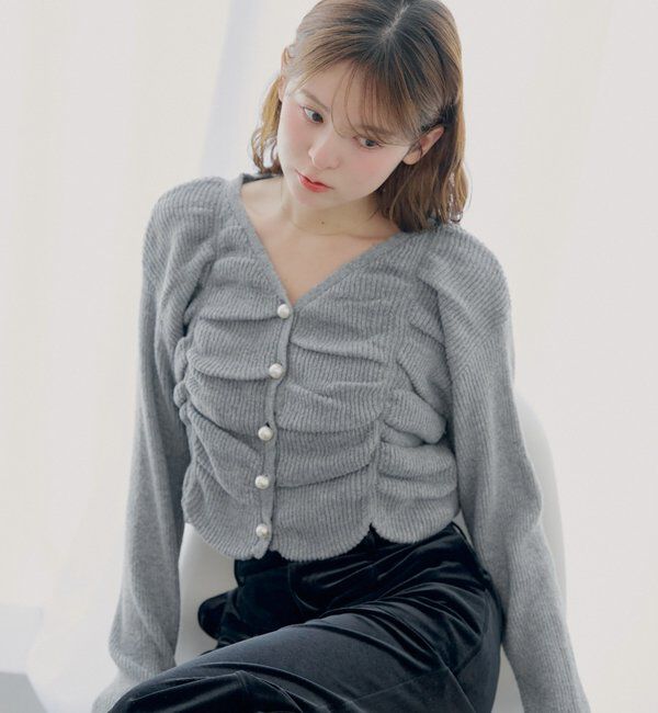  「【SALON by Chico】フロントギャザータックニットトップス」|カーディガン|グレー