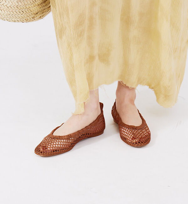 AU BANNISTER「フィッシュネットフラットサンダル」|サンダル|