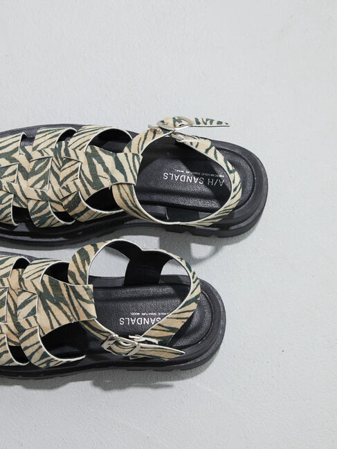  「ボリュームソールグルカサンダル」|サンダル|