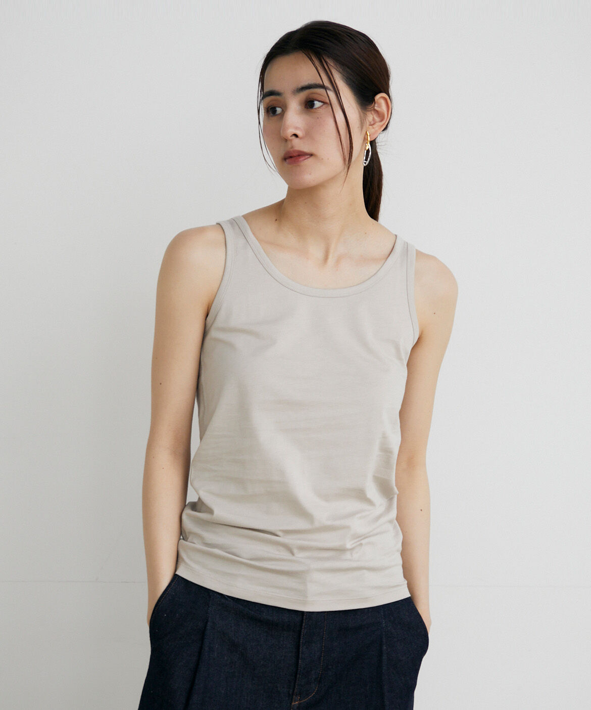 INED「《大きいサイズ》タンクトップ《スビン綿MIX天竺/A-GIRL&rsquo;S 》」|タンクトップ|アイボリー2