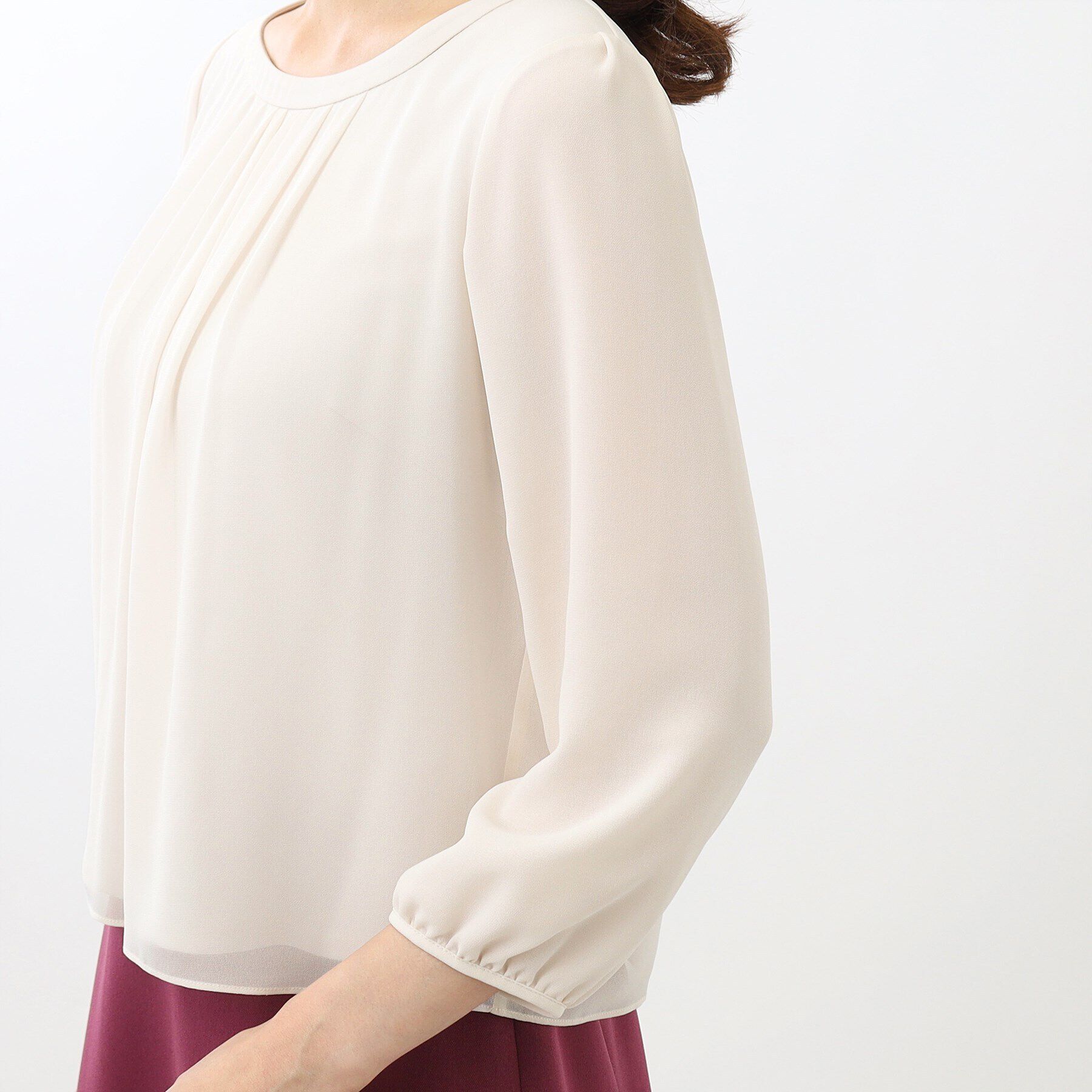 Reflect「【ジャケットのインナーにおすすめ】タックディティールブラウス」|シャツ・ブラウス|