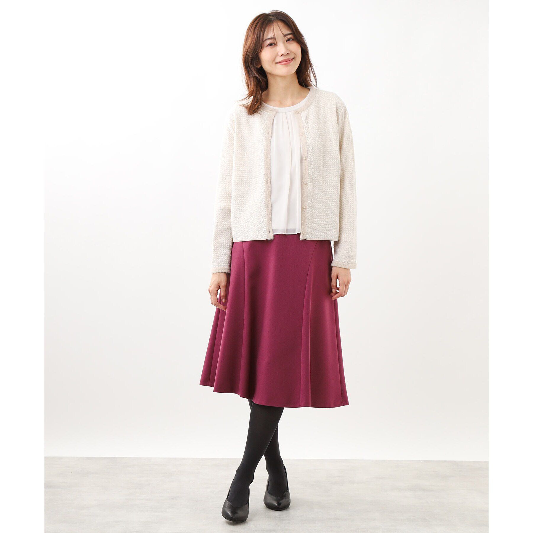 Reflect「【ジャケットのインナーにおすすめ】タックディティールブラウス」|シャツ・ブラウス|