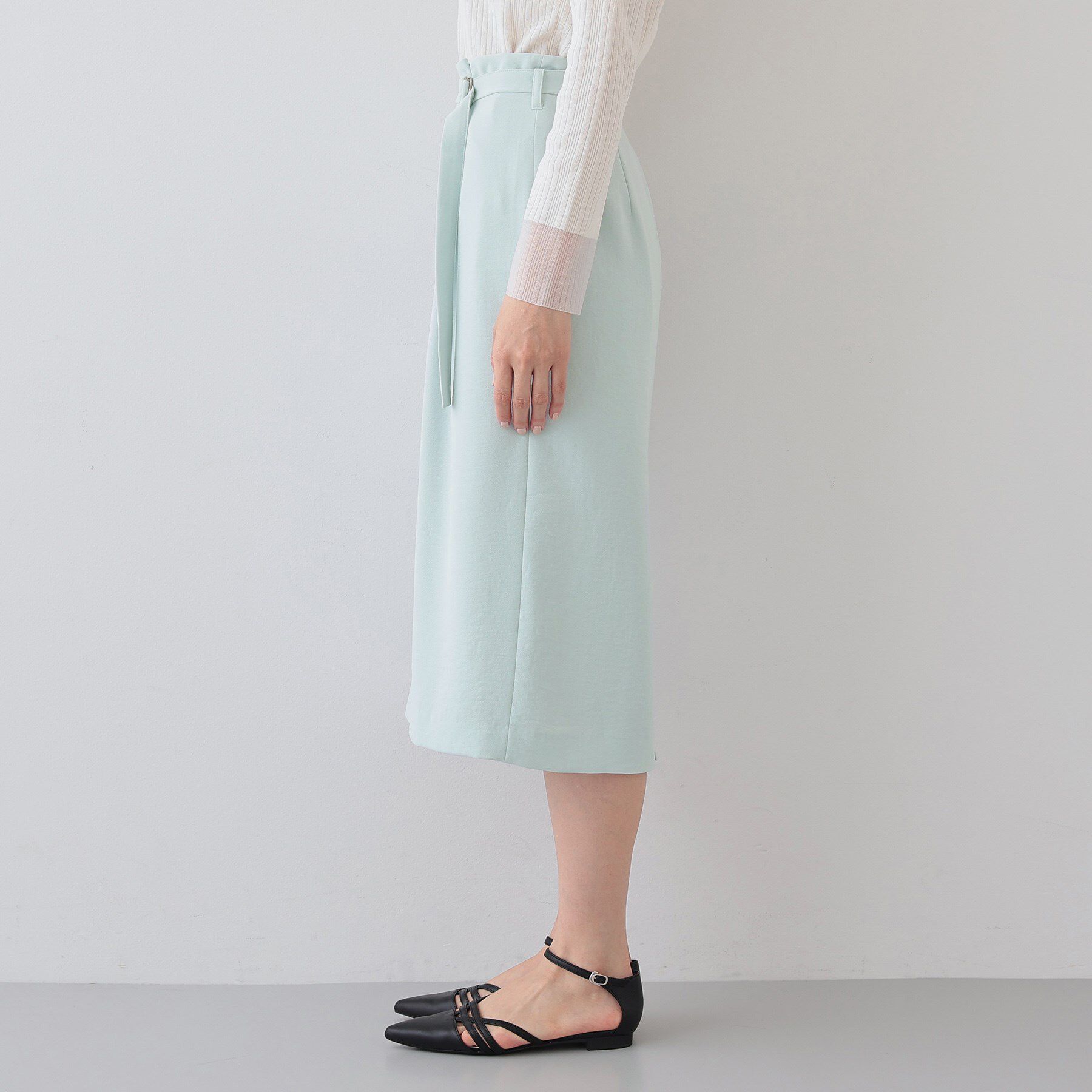 INDIVI「【着る日傘/遮熱/UVケア】ベルト付ストレートラインスカート」|スカート|