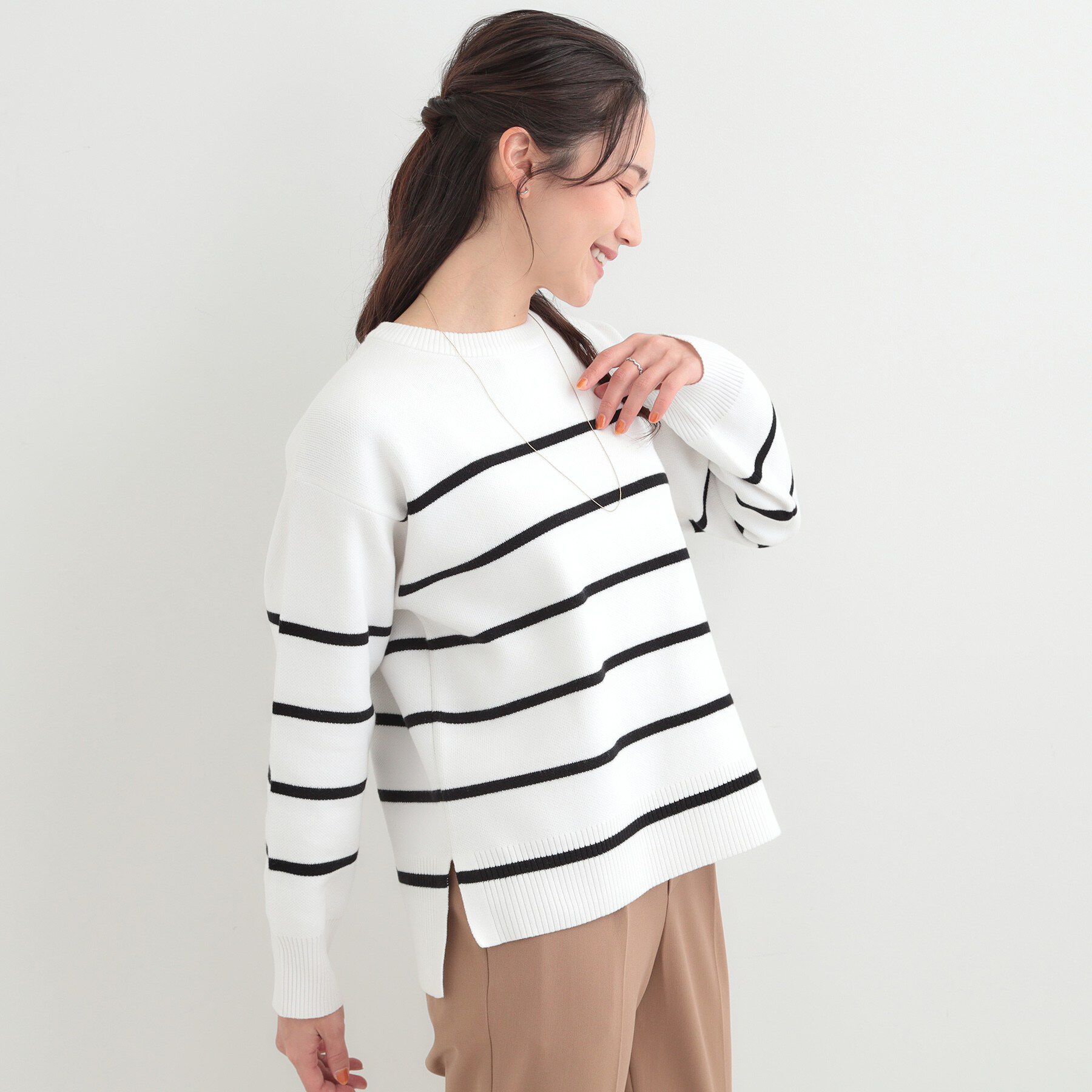 SHOO･LA･RUE「【S-LL/洗濯機可/体型カバー】コットン混で肌当たりがよい スウェットライクニット」|ニット・セーター|