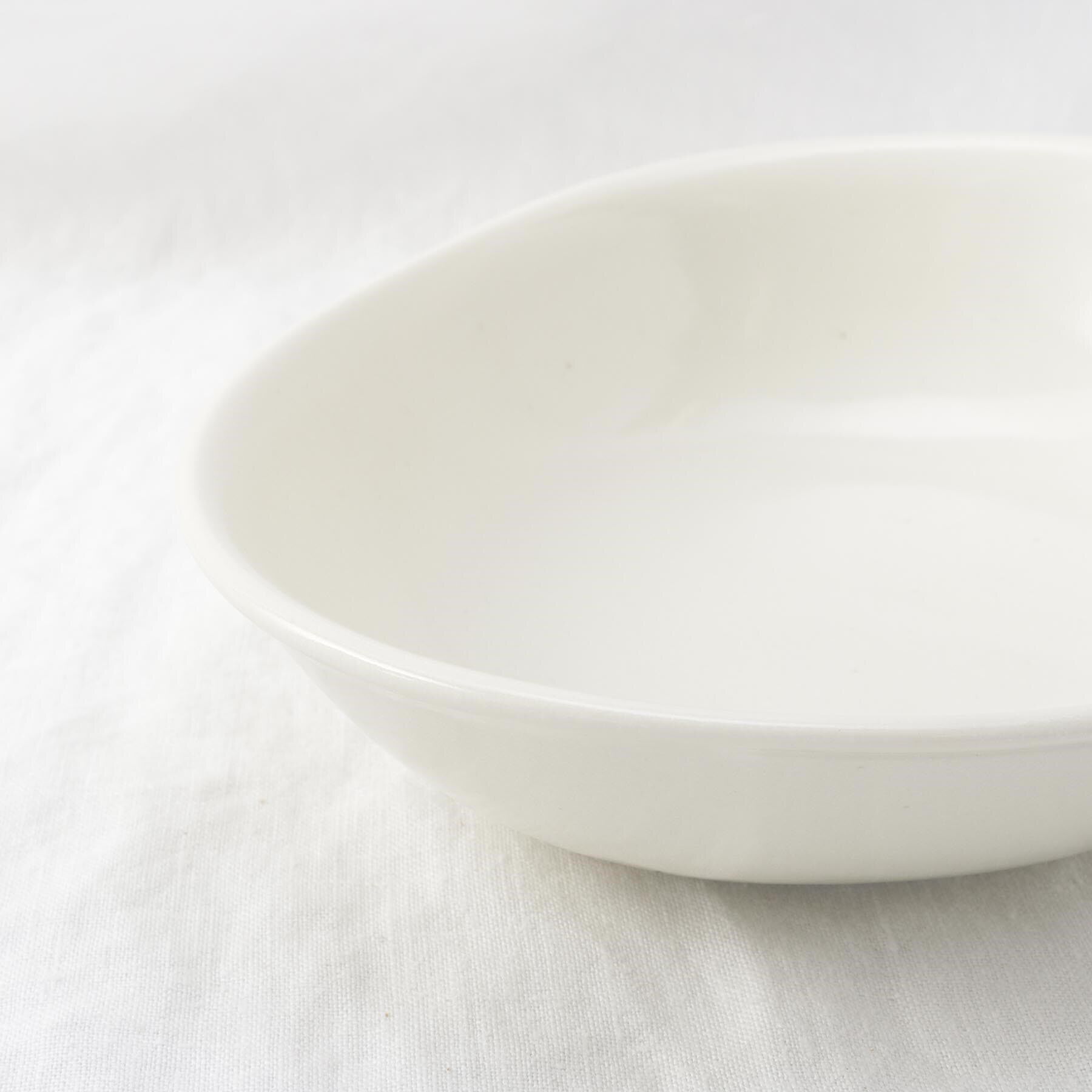 212 KITCHEN STORE「クレール カレーボウル アイボリー」|食器・キッチングッズ|