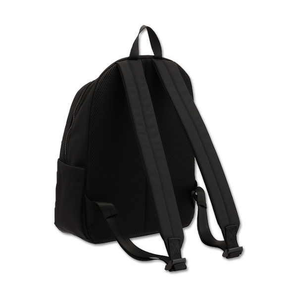 MARY QUANT「オールブラックシンプルロゴ リュック」|リュック|