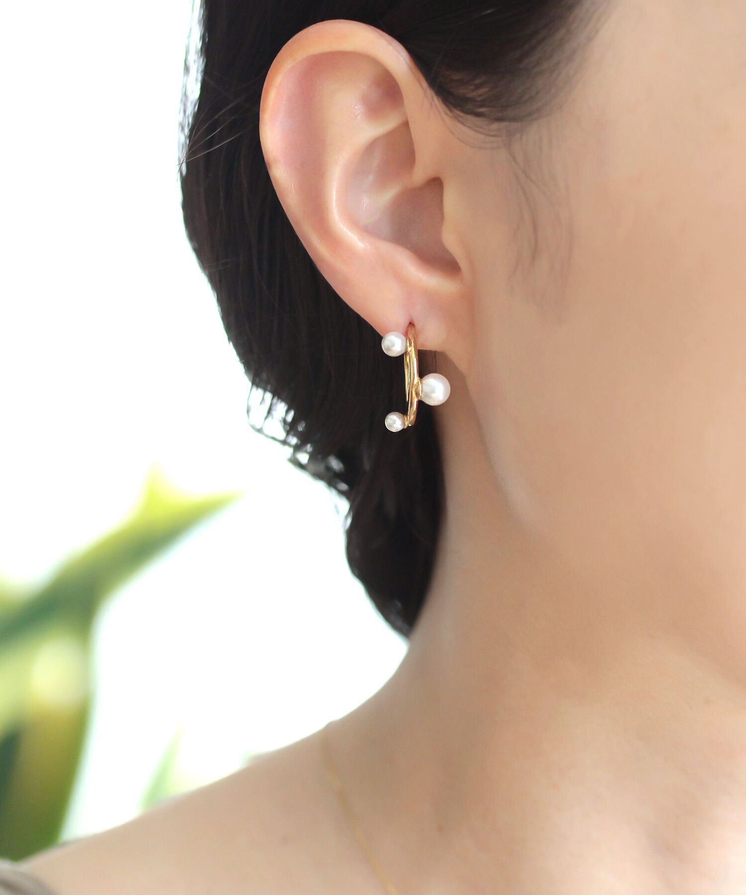  「silver925 パールビジュー ランダム フープピアス（ニッケルフリー）」|ピアス|