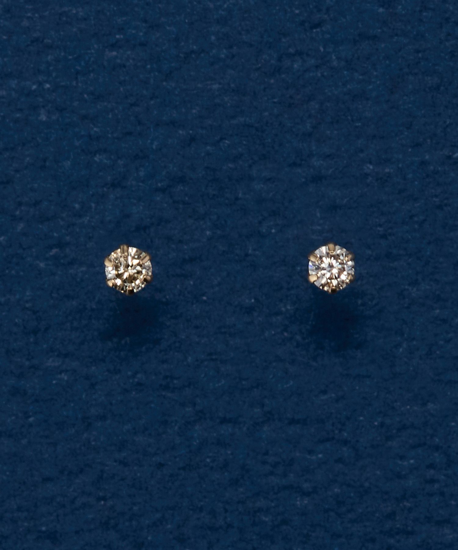 Phoebe「【K10】一粒ダイヤモンドピアス　ゴールド/BOX付き」|ピアス|