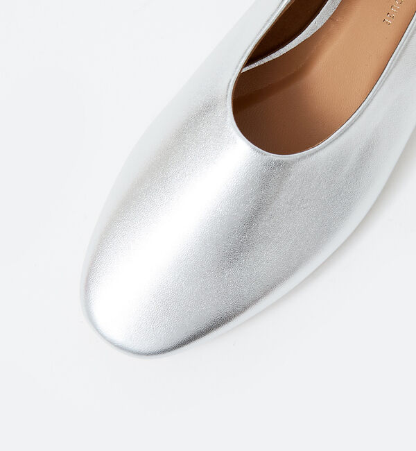 AU BANNISTER「ソフトレザーフラットパンプス」|パンプス|