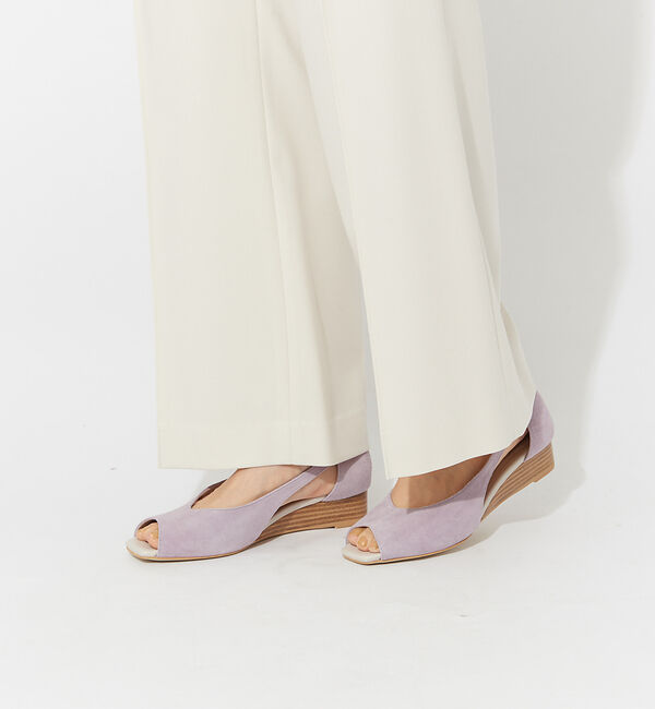 AU BANNISTER「バタフライカット　スクエアオープントゥパンプス」|パンプス|ラベンダー
