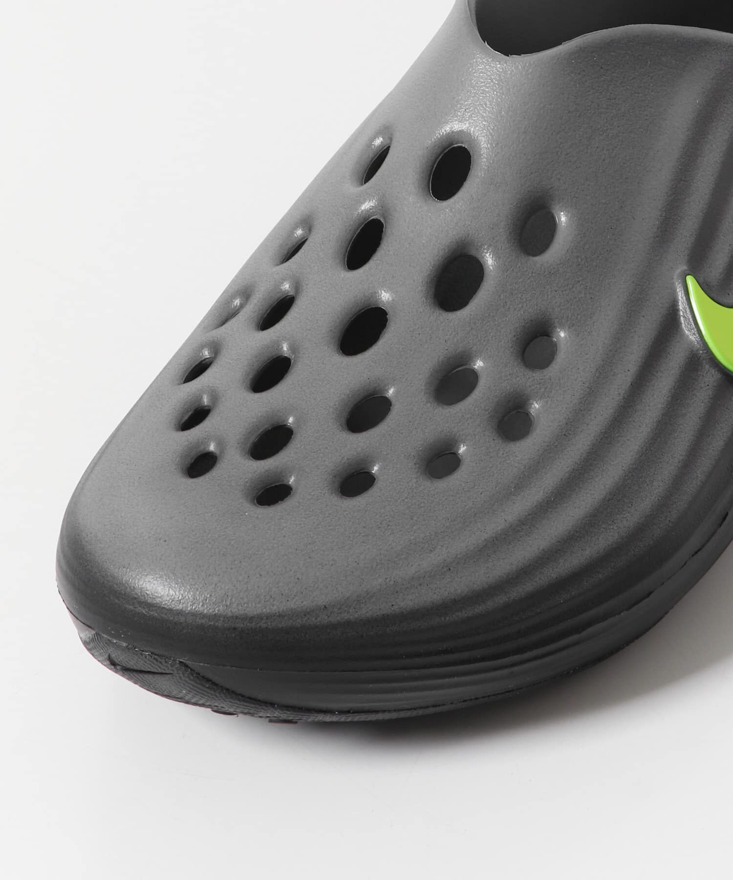 URBAN RESEARCH DOORS「NIKE　リアクトX リジュビネイト」|サンダル|