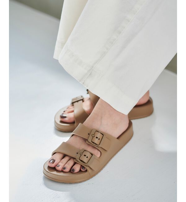 le.coeur blanc「IGOR バックルサンダル」|サンダル|