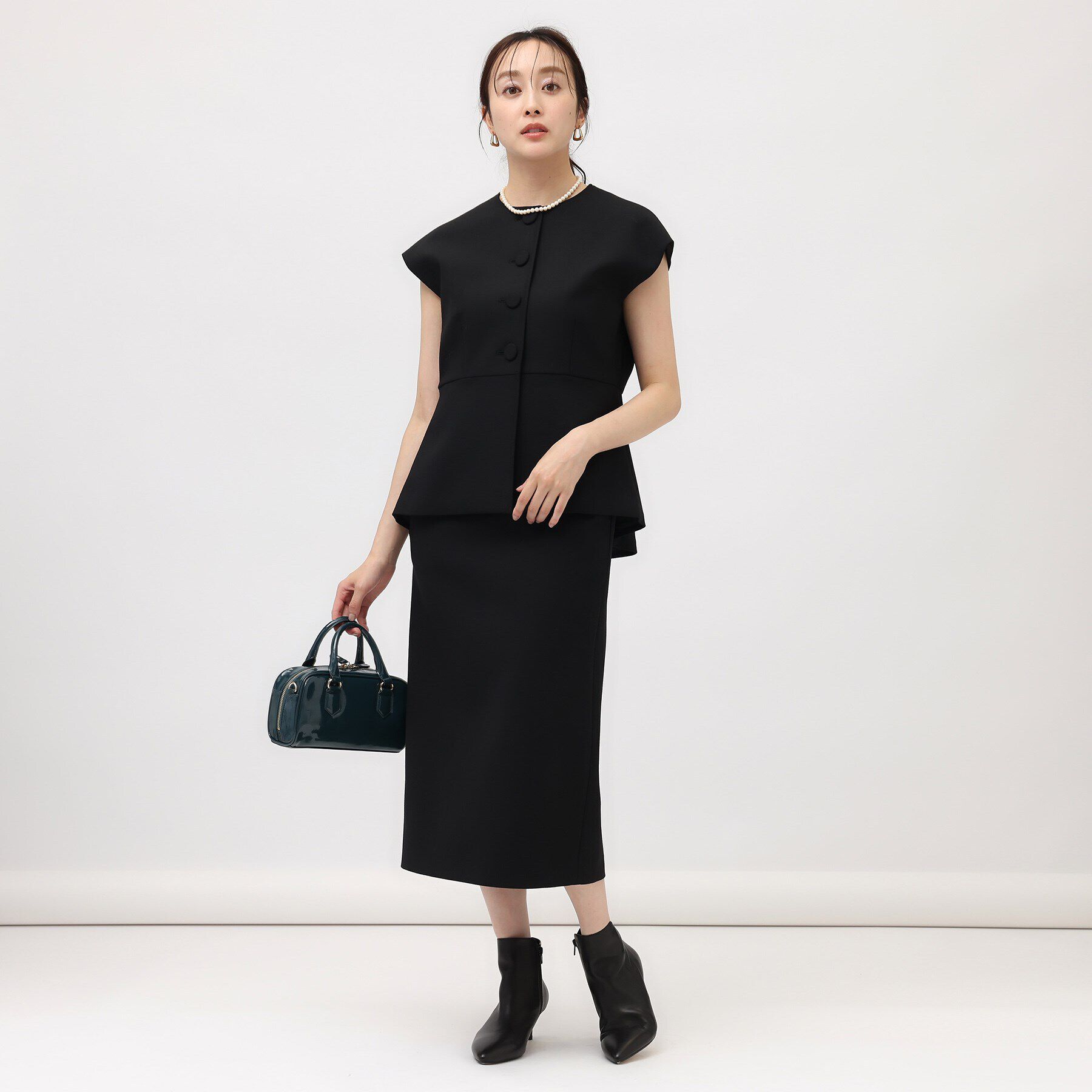 UNTITLED「【セットアップ可/ストレッチ】ベルトデザインタイトスカート」|スカート|