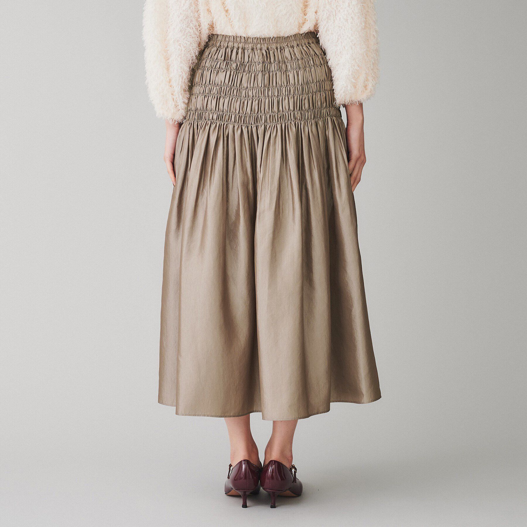 UNTITLED「【Liyoca】シャンブレータフタ ギャザープレススカート」|スカート|