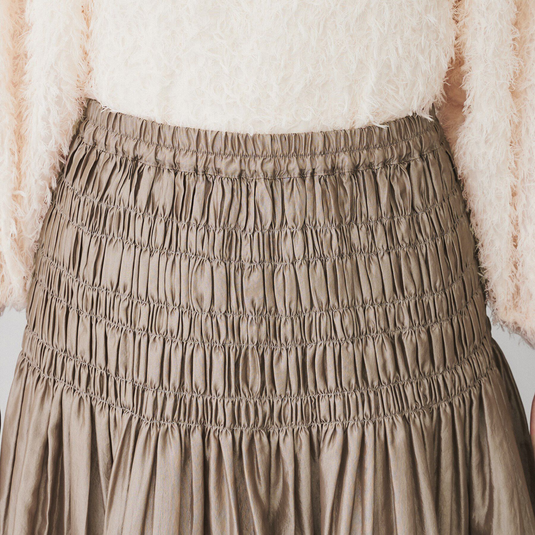 UNTITLED「【Liyoca】シャンブレータフタ ギャザープレススカート」|スカート|