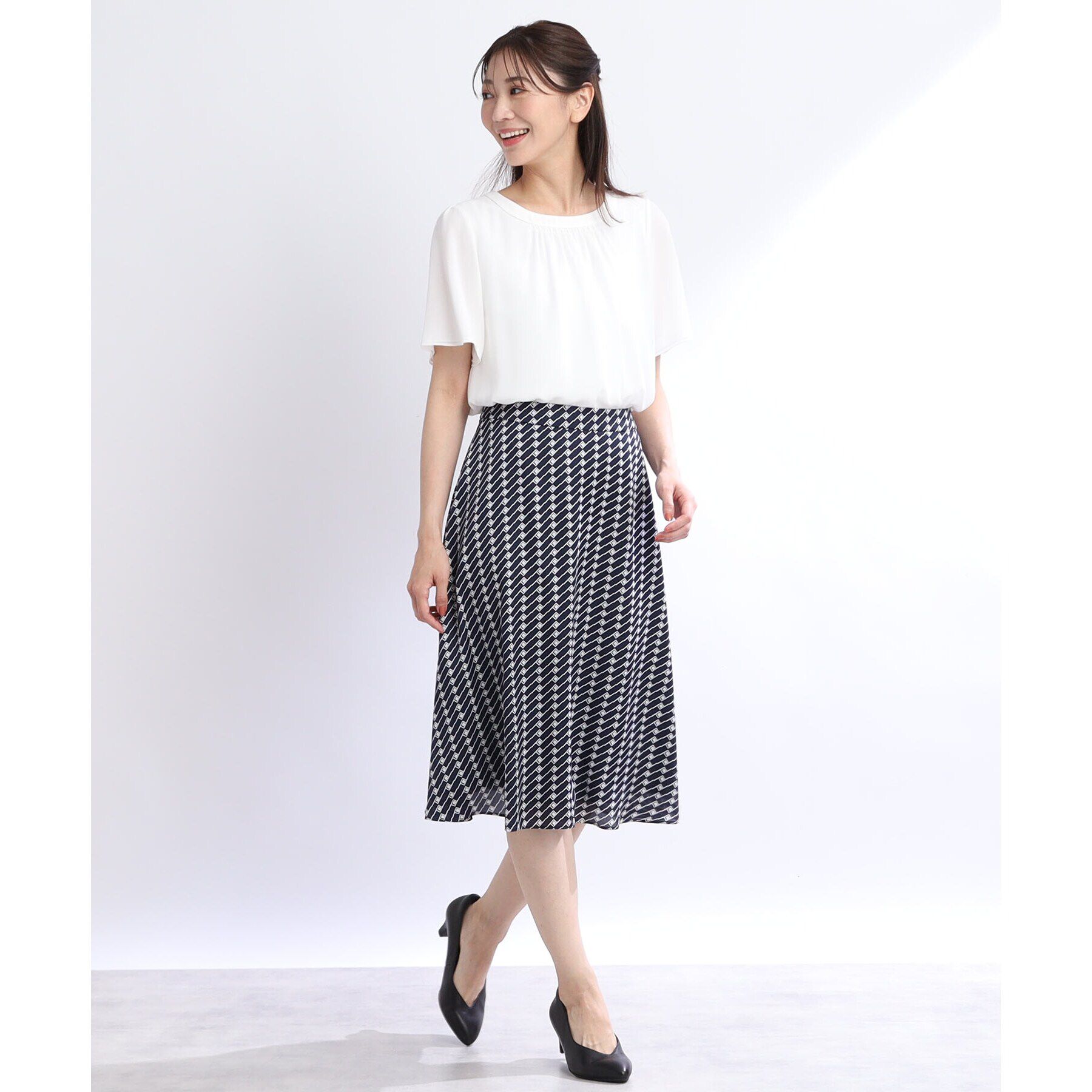 Reflect「【UVカット／接触冷感／マシンウォッシュ可】スクエアネックタックブラウス」|Tシャツ・カットソー|