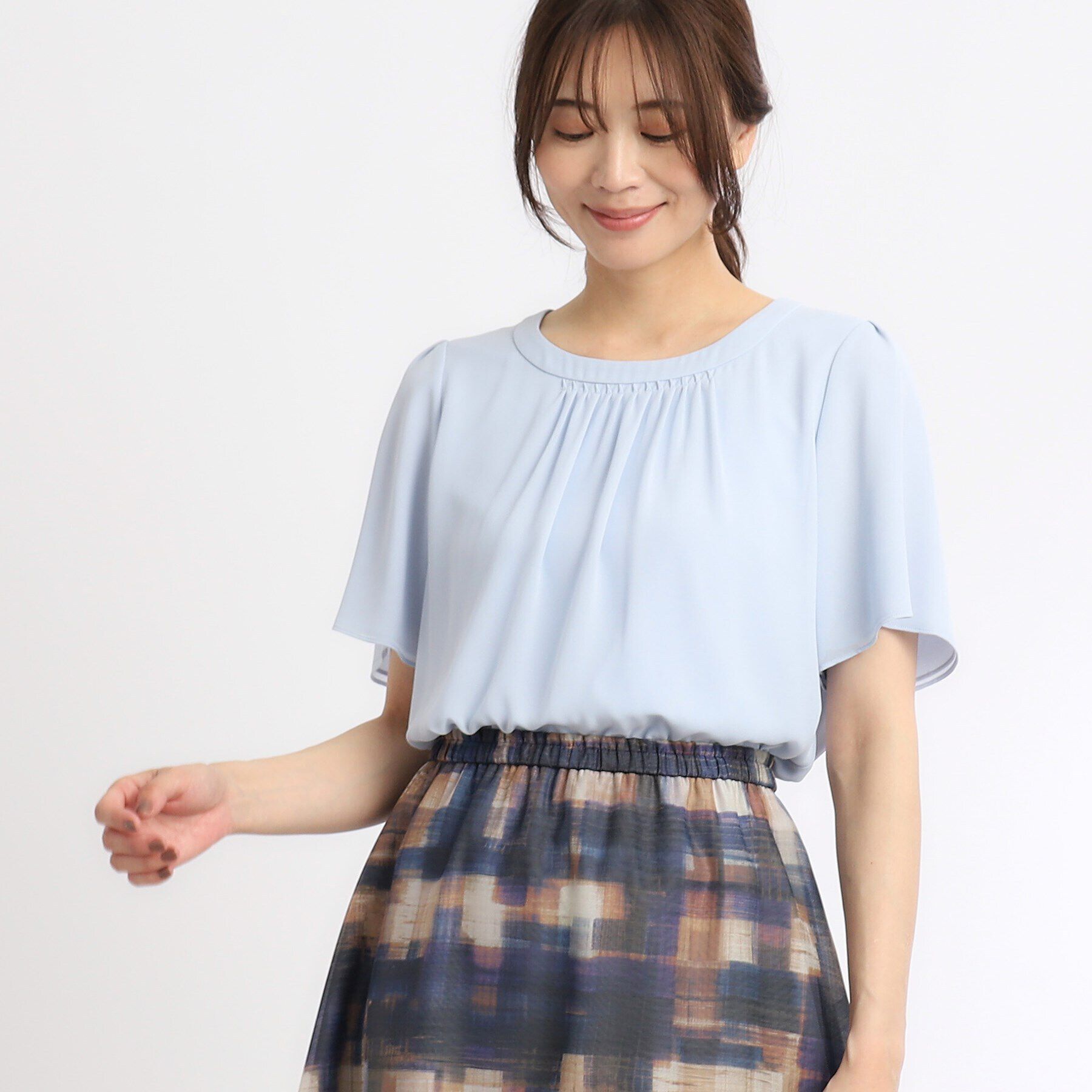 Reflect「【UVカット／接触冷感／マシンウォッシュ可】スクエアネックタックブラウス」|Tシャツ・カットソー|ブルー(091)