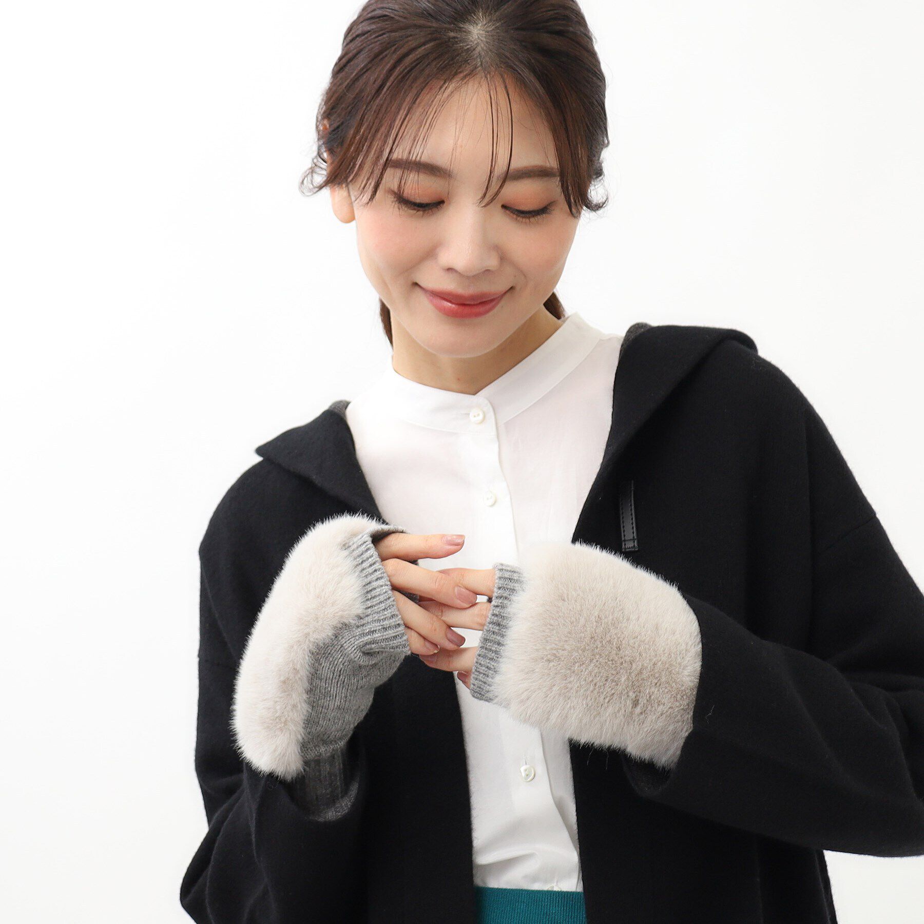 Reflect「フェイクファー&times;ニットグローブ」|手袋|