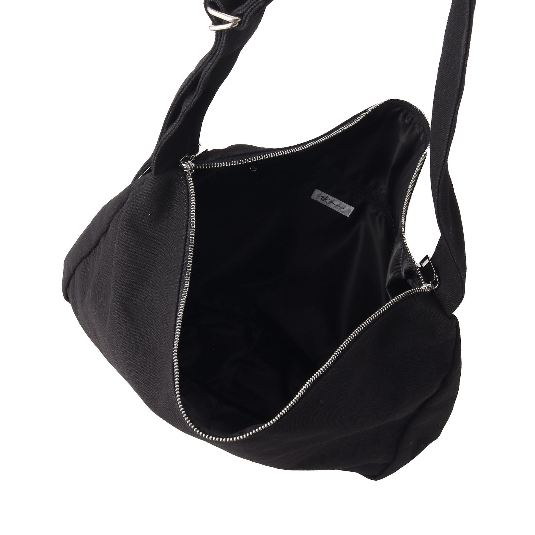 tk.TAKEO KIKUCHI「ビッグショルダーバッグ」|ショルダー・メッセンジャー|