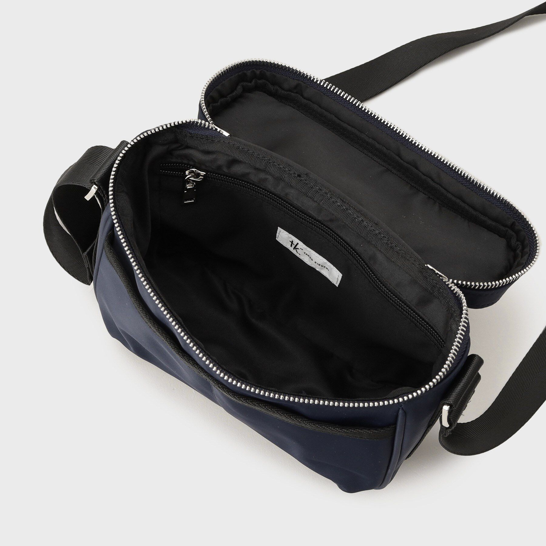 tk.TAKEO KIKUCHI「ナイロンボックスショルダー」|ショルダー・メッセンジャー|