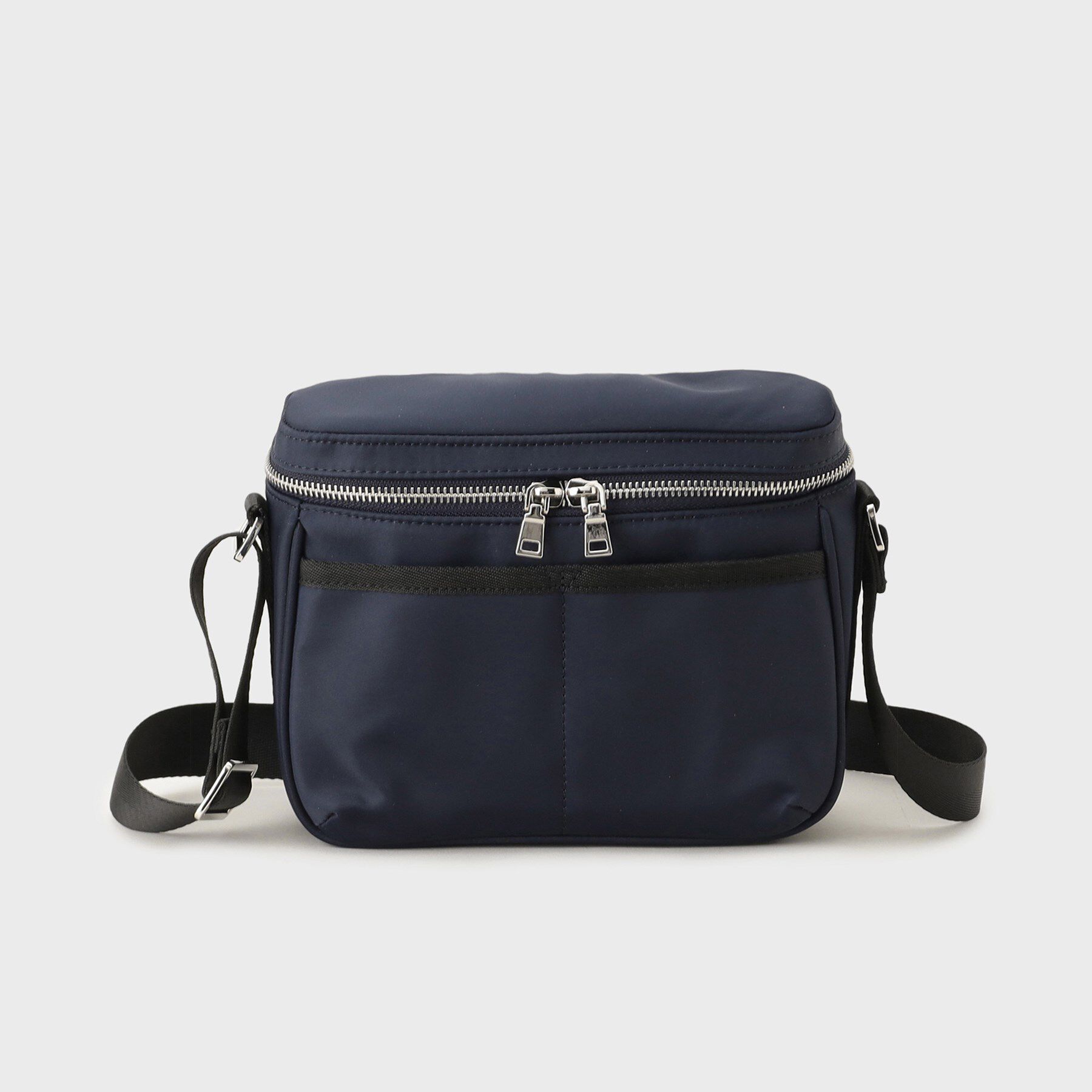 tk.TAKEO KIKUCHI「ナイロンボックスショルダー」|ショルダー・メッセンジャー|