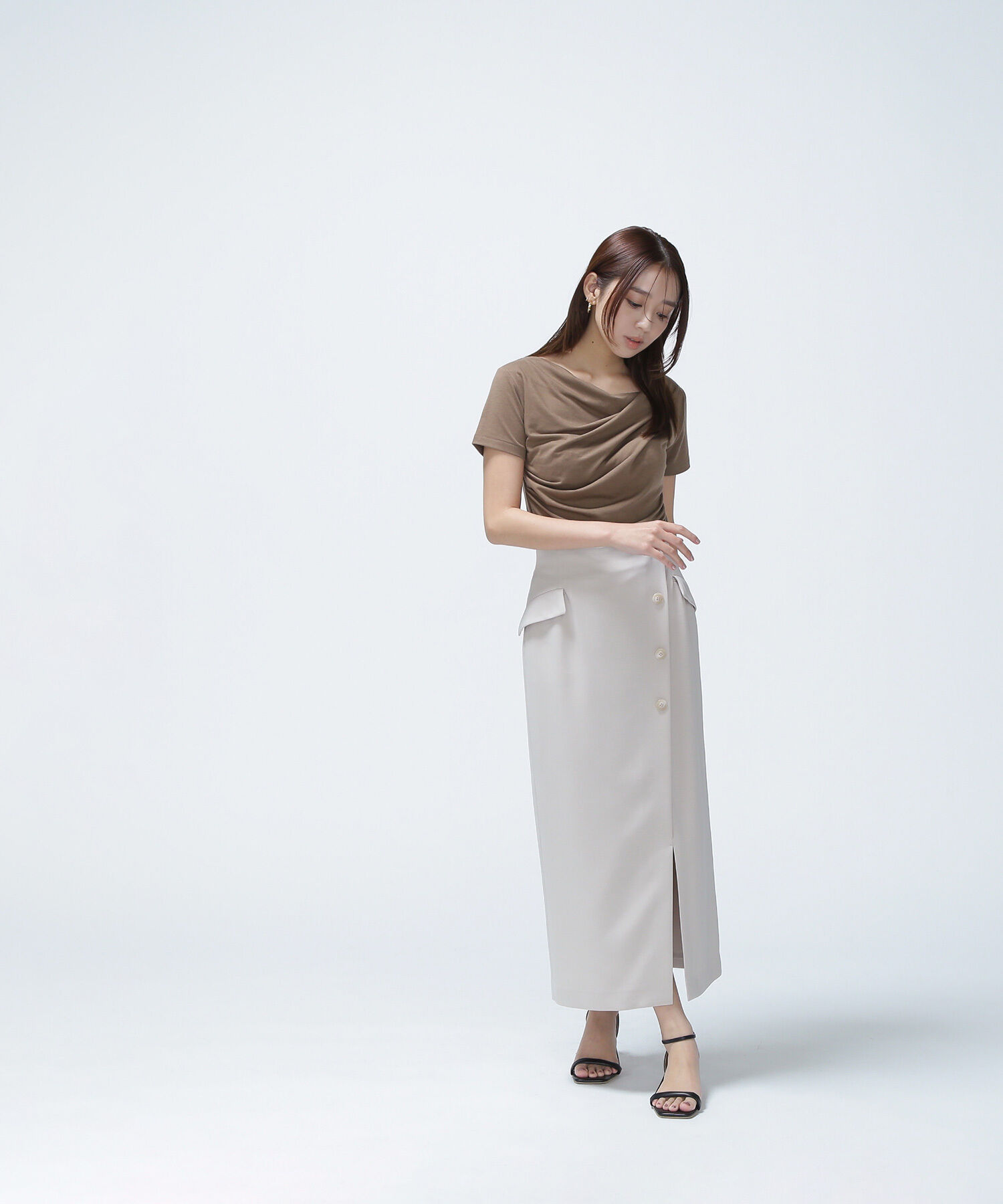  「フラップポケットラップナロースカート」|スカート|グレージュ3
