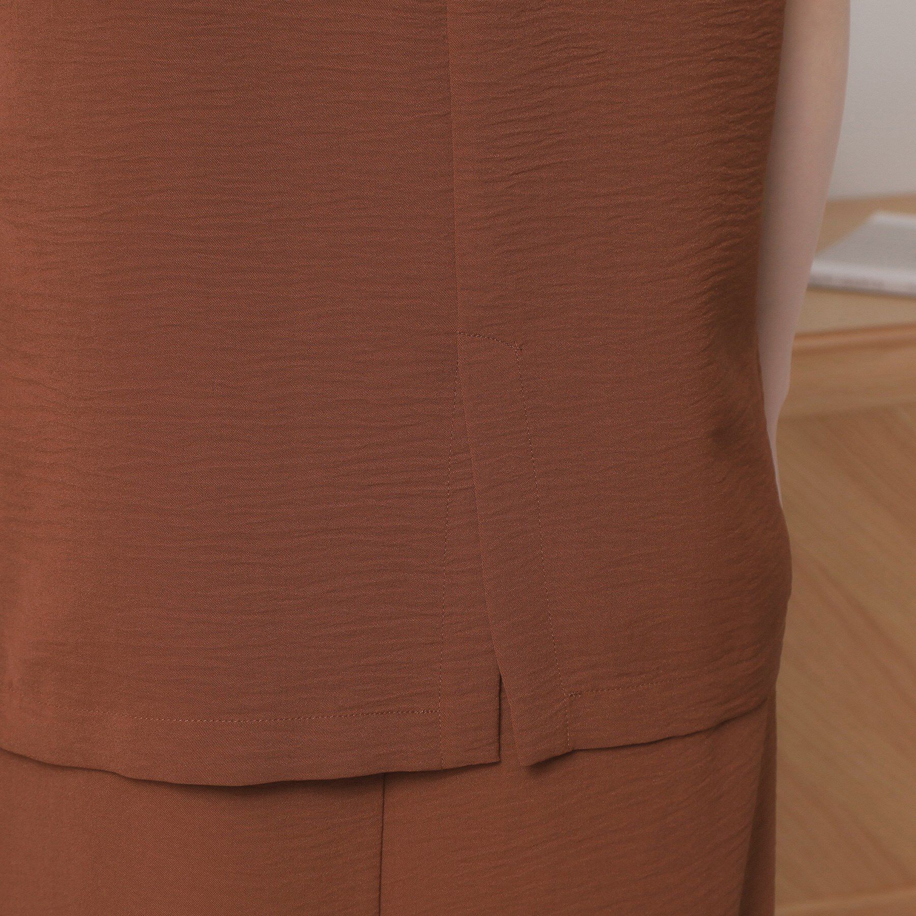 ITS&rsquo;DEMO「【接触冷感／吸水速乾／洗濯機OK／イージーケア】ジレ&times;キャミワンピースセット＜ラク服シリーズ＞」|ワンピース|