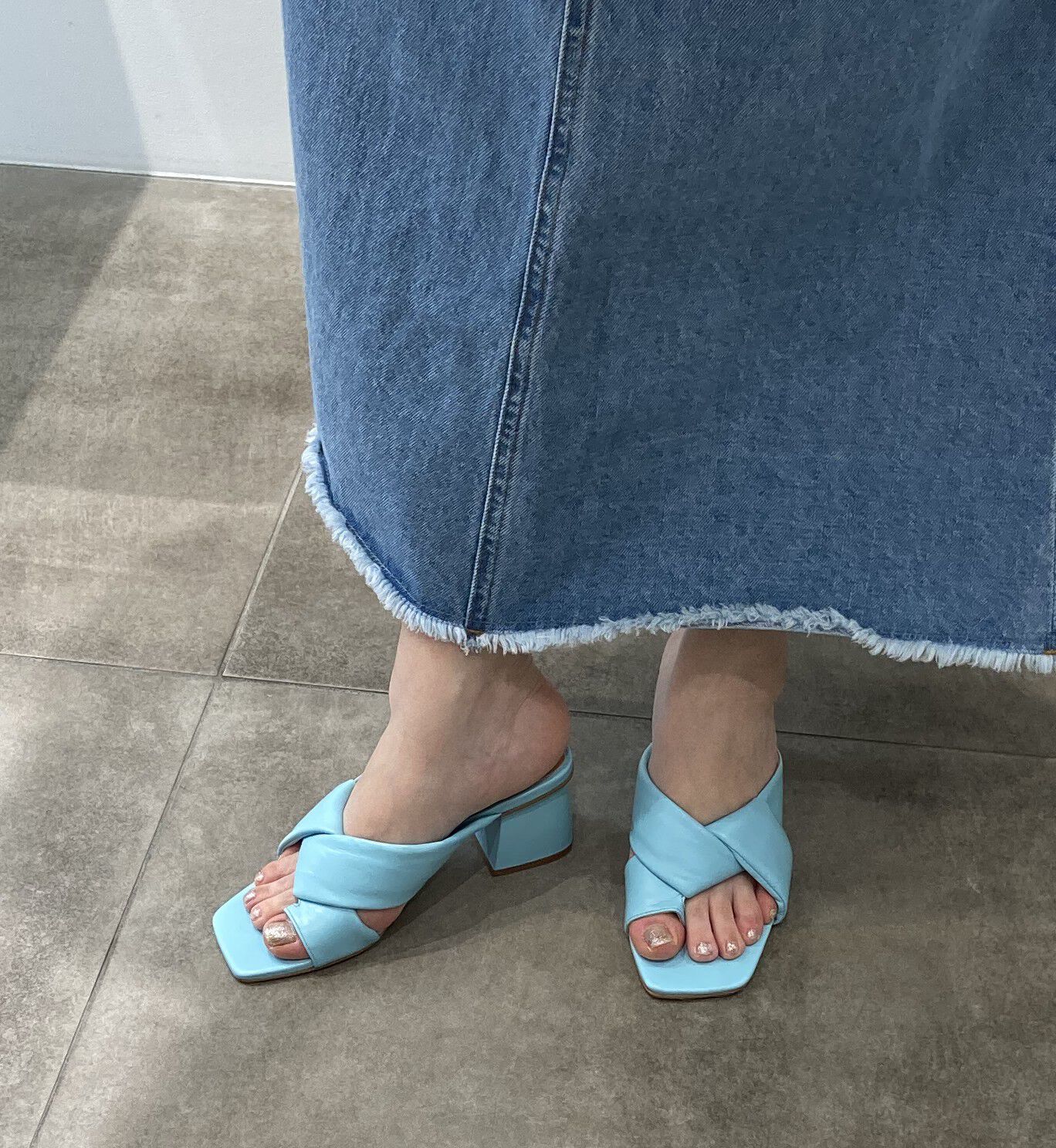 IMPORT SELECT「【CARRANO】チャンキーヒールトングミュールサンダル 」|サンダル|