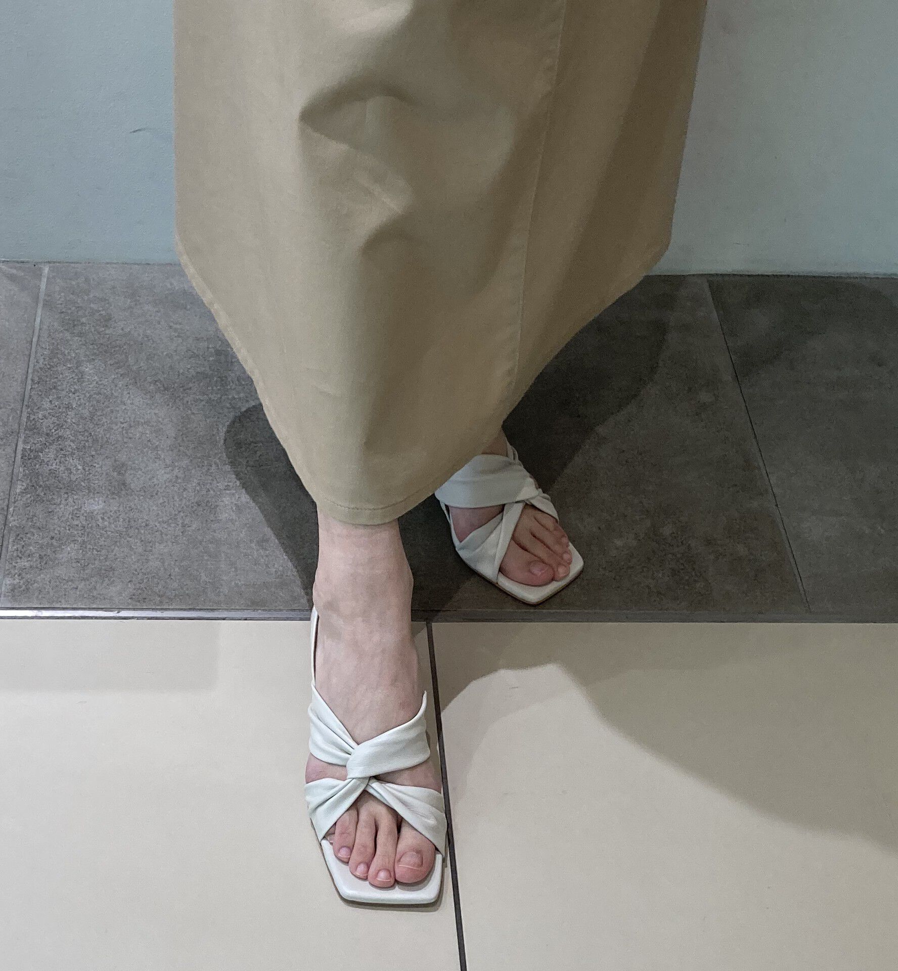 IMPORT SELECT「【ANGEL ALARCON】スクエアトウクロスベルトサンダル 」|サンダル|