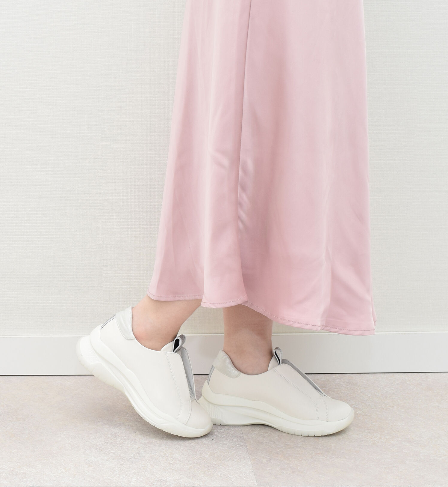 Bridget Birkin「【Bridget Birkin】センターストーンスニーカー」|スニーカー|