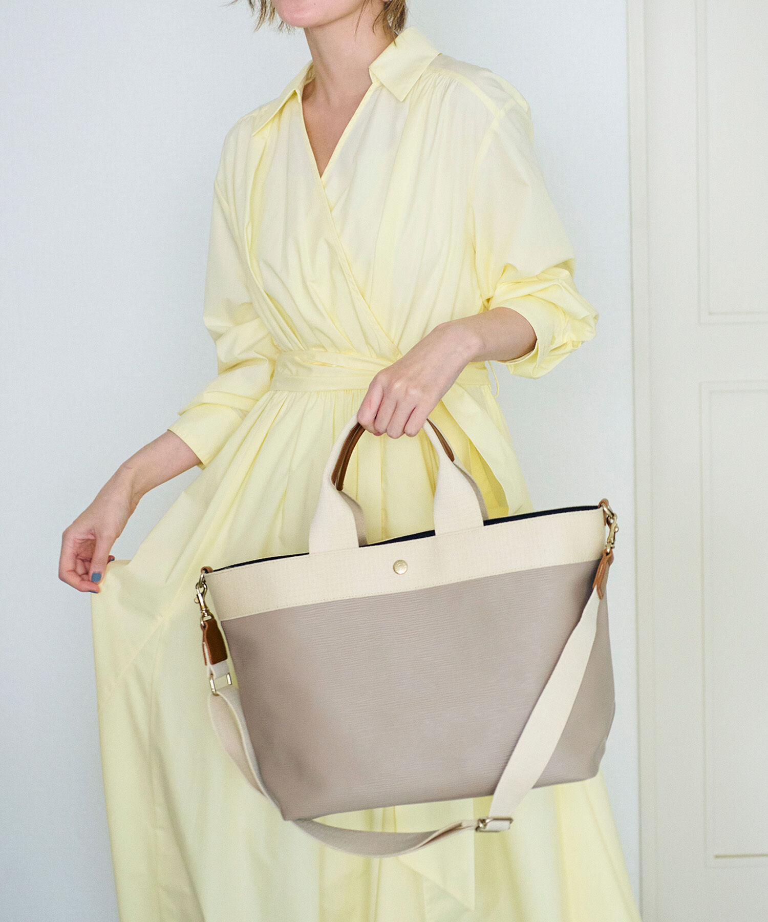 TOPKAPI BREATH「【人気色が限定復活！】【Breath TOPKAPI】RIPPLE リプル A4 トート バッグ L（ショルダー付き）」|ハンドバッグ|ペールベージュ