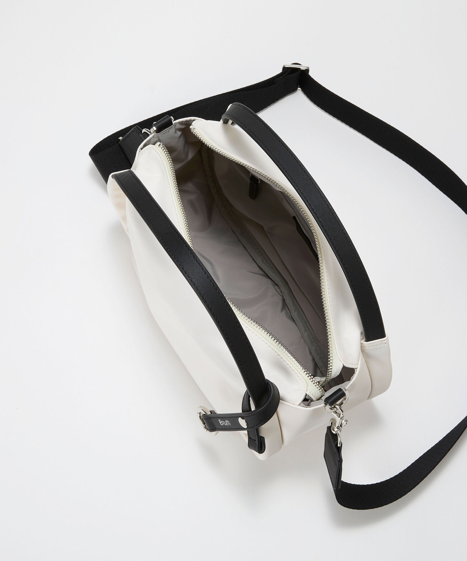 TOPKAPI BREATH「【Breath TOPKAPI】【撥水】ツヤ ナイロン ショルダー付き ラウンド トートバッグ」|トートバッグ|