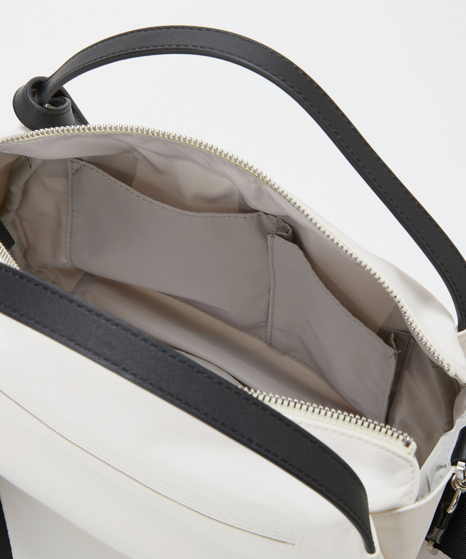 TOPKAPI BREATH「【Breath TOPKAPI】【撥水】ツヤ ナイロン ショルダー付き ラウンド トートバッグ」|トートバッグ|