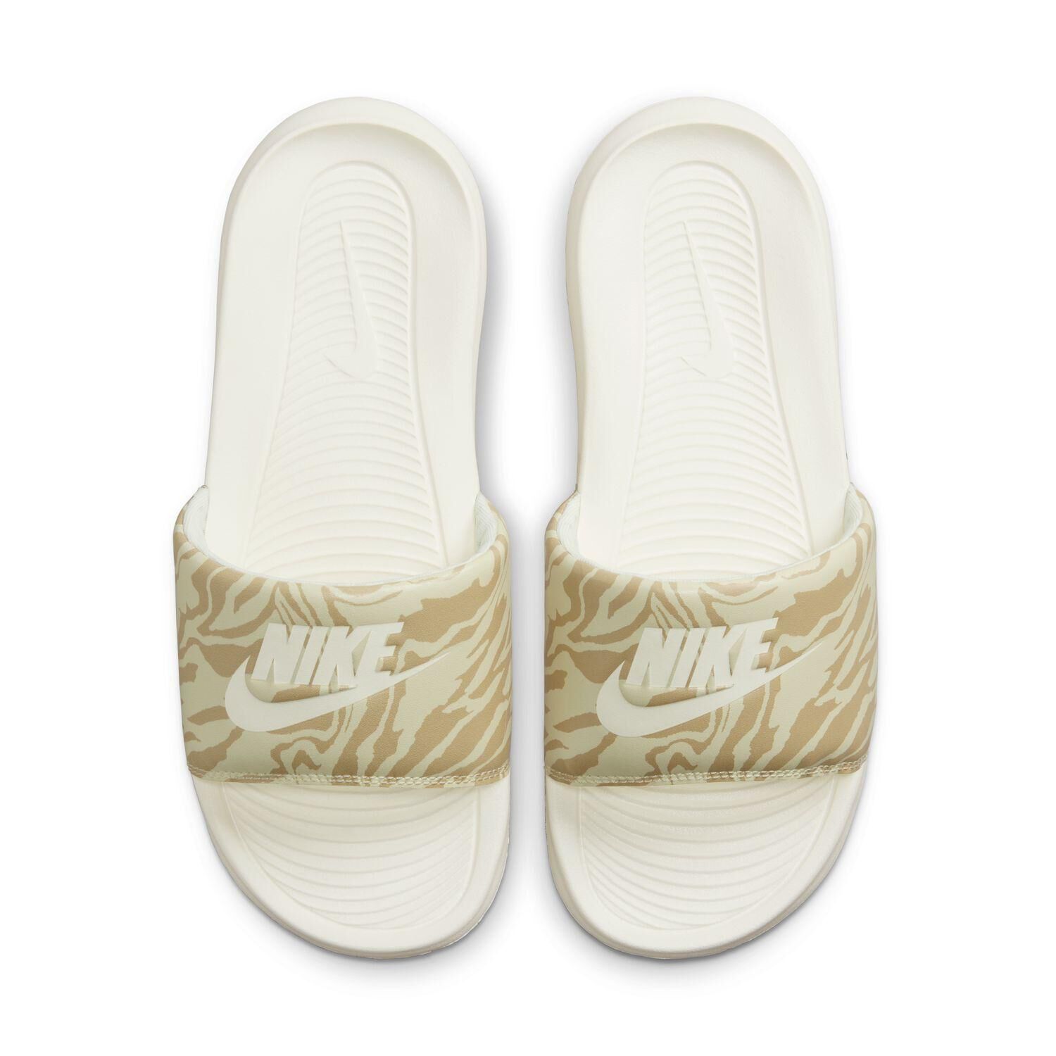NIKE「【NIKE】W VICTORI ONE SLIDE PRINT」|サンダル|ホワイト