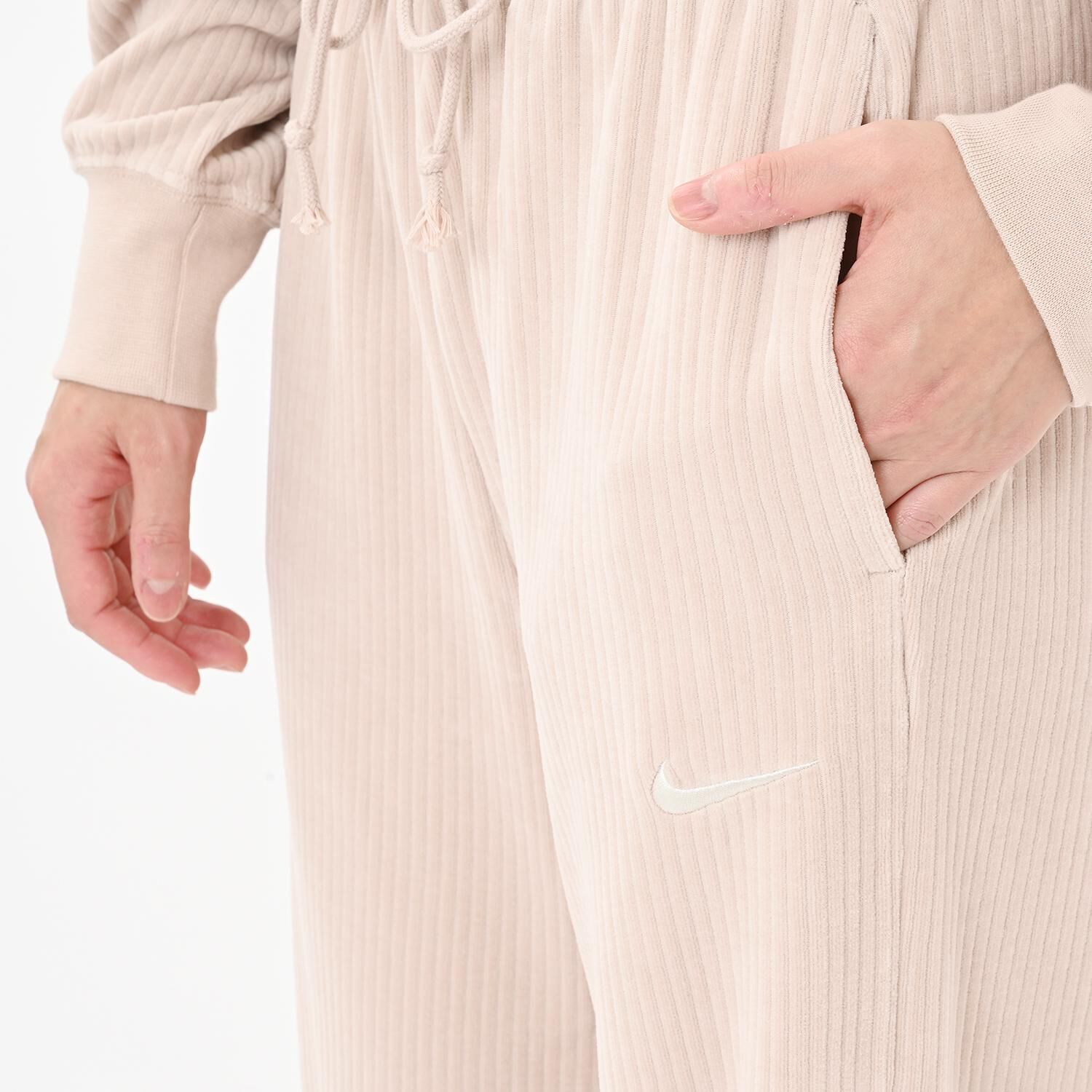 NIKE「【NIKE ｳｪｱ】W VLR WIDE PANT XWAP」|チノ|