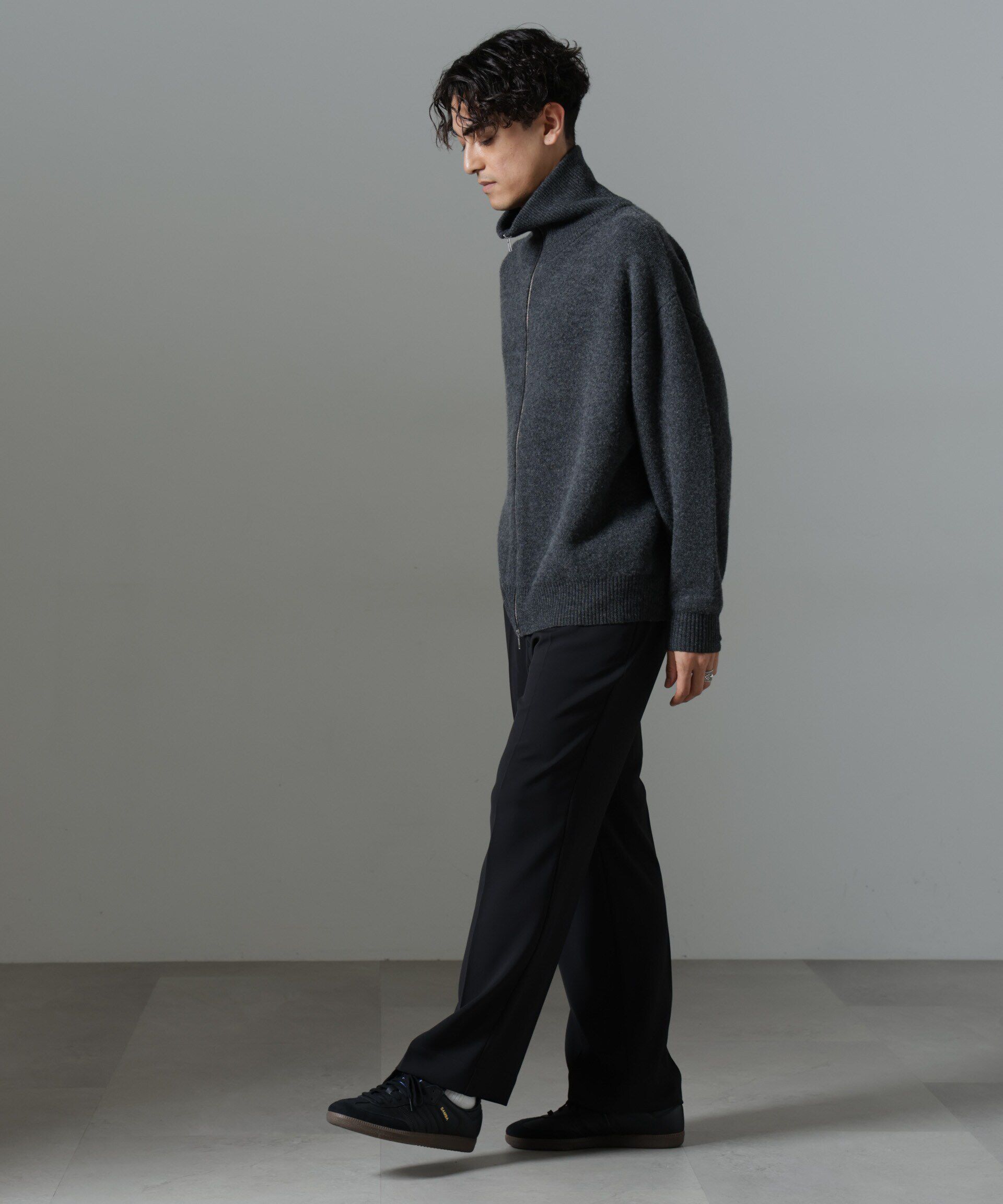 nano･universe「ドレープ ストレートスラックス(セットアップ可)」|チノ|