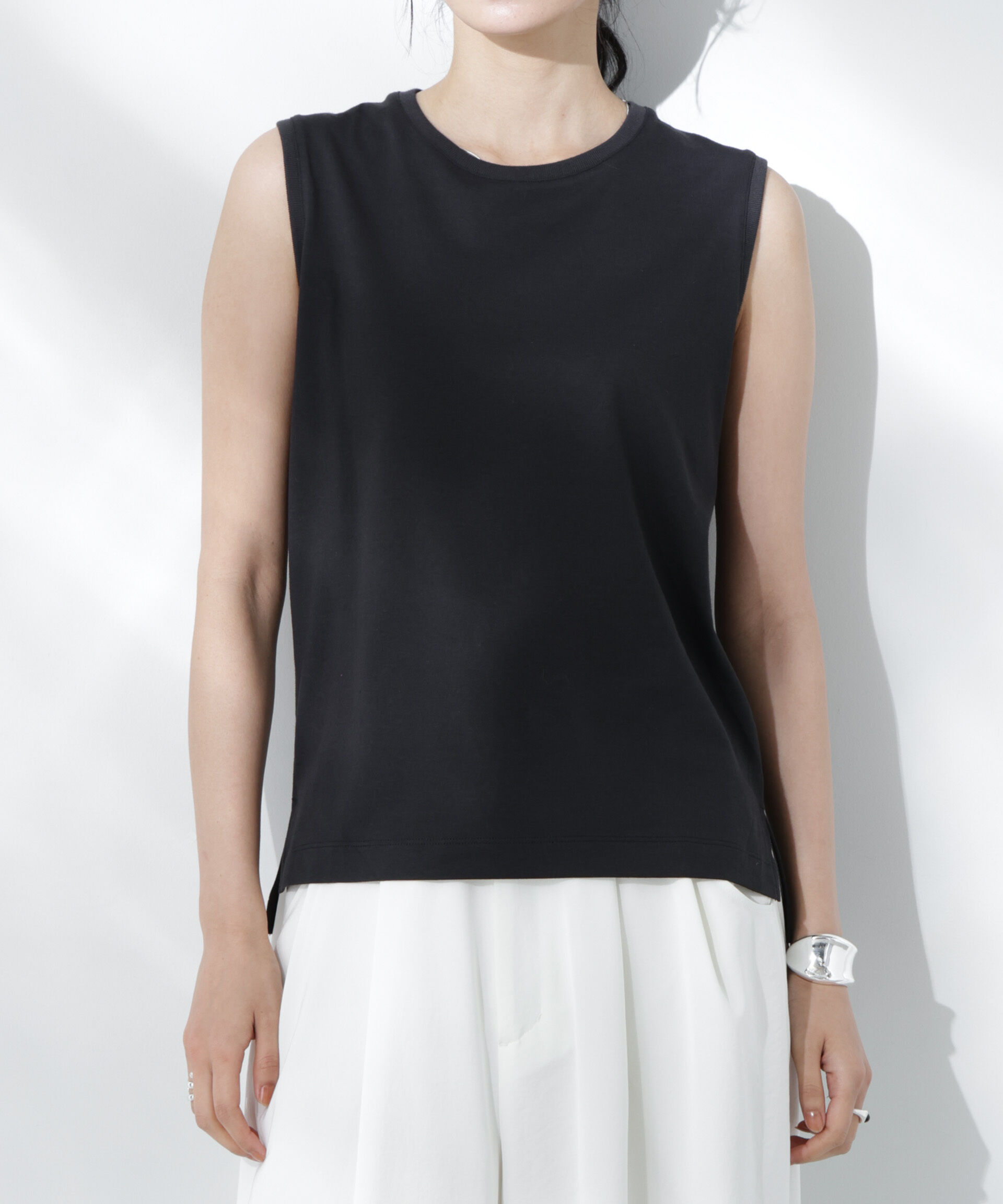 nano･universe「Anti Soaked(R) 汗染み防止ノースリーブTシャツ」|Tシャツ・カットソー|