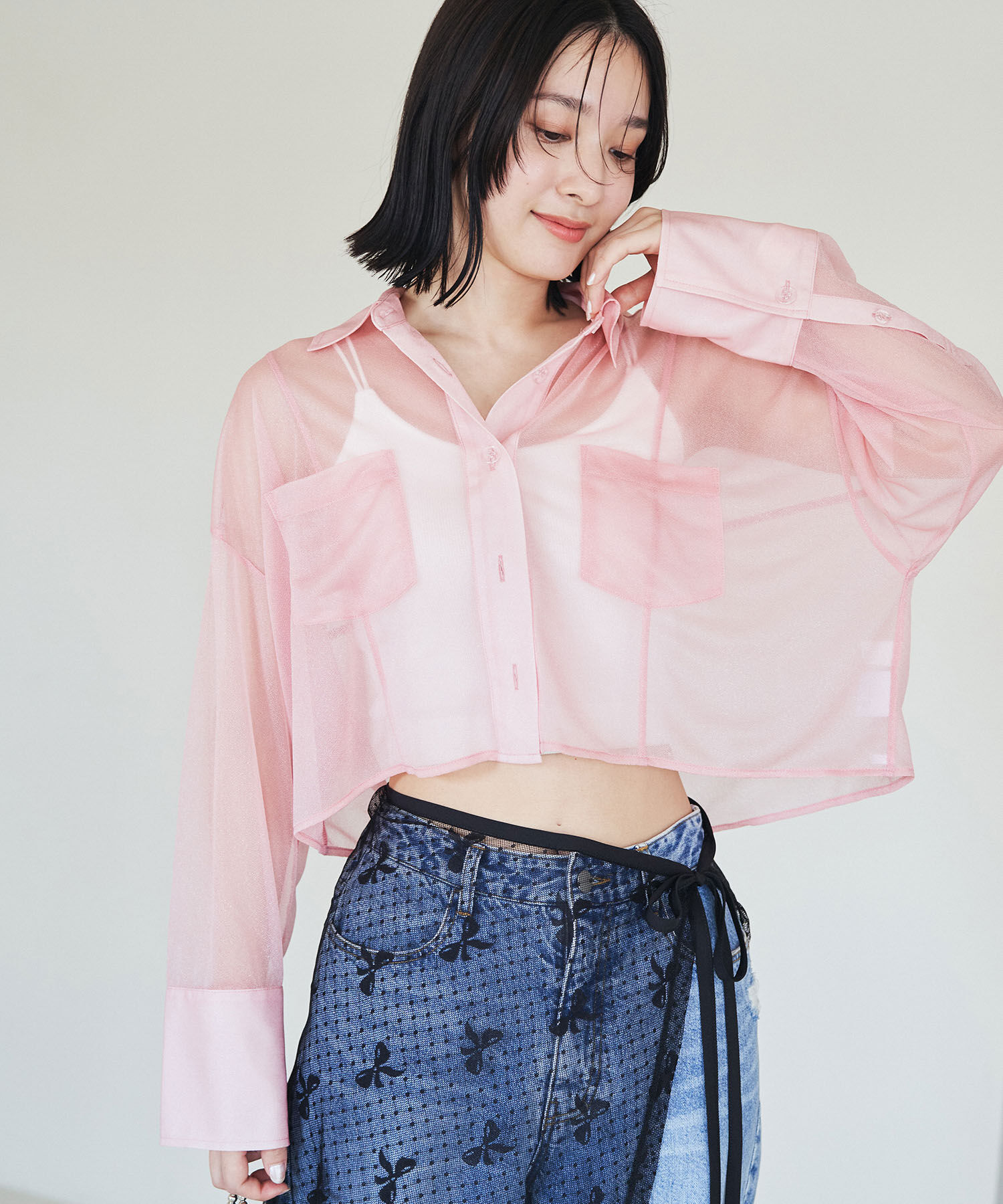 VIS「【洗える】ラメシアークロップド丈シャツ」|シャツ・ブラウス|