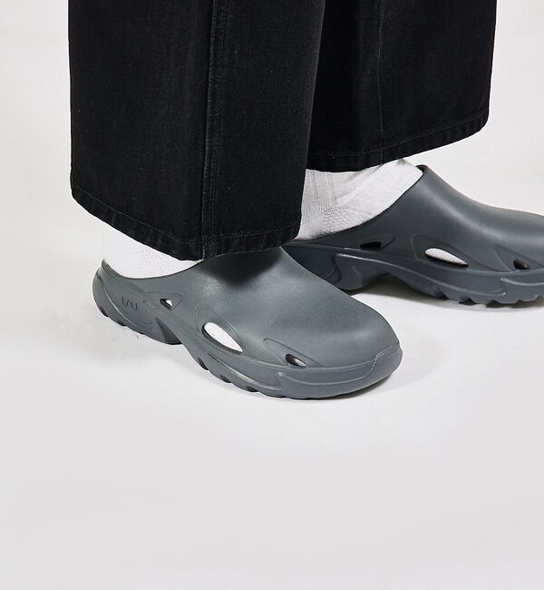 ABAHOUSE「【Doubleu /ダブリュー】W6 ROMA MULE/クロッグ型/ミュール/」|サンダル|チャコールグレー