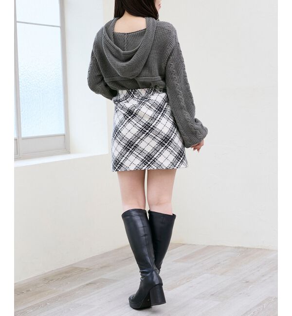  「ポンポン付きフードケーブルニット」|ニット・セーター|