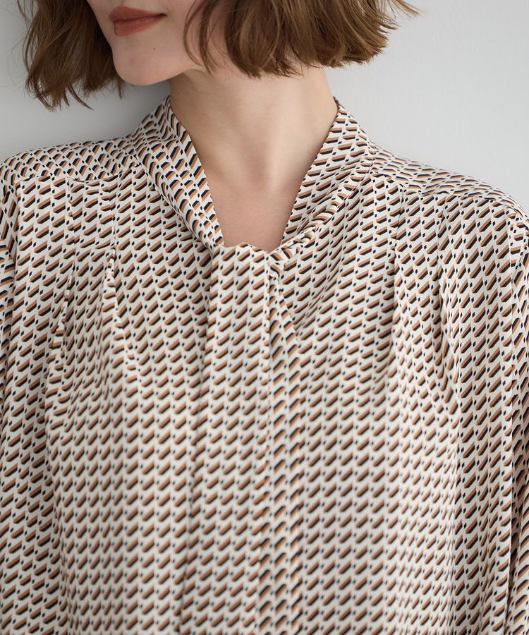 YECCA VECCA「ジオメ柄ボウタイブラウス」|シャツ・ブラウス|