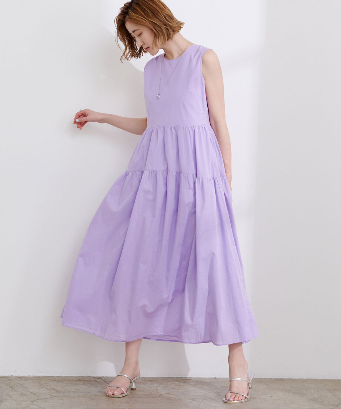 ur's「コットンクルーネックティアードワンピース」|ワンピース|