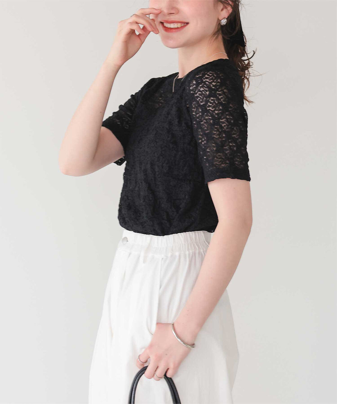 titivate「ハーフスリーブレーストップス」|Tシャツ・カットソー|