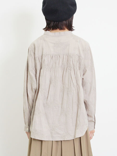 Samansa Mos2「ハンドステッチ風総刺繍ブラウス」|シャツ・ブラウス|