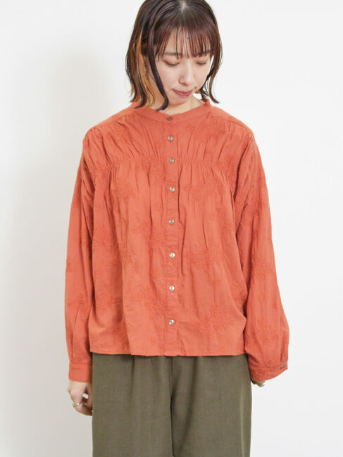 Samansa Mos2「ハンドステッチ風総刺繍ブラウス」|シャツ・ブラウス|