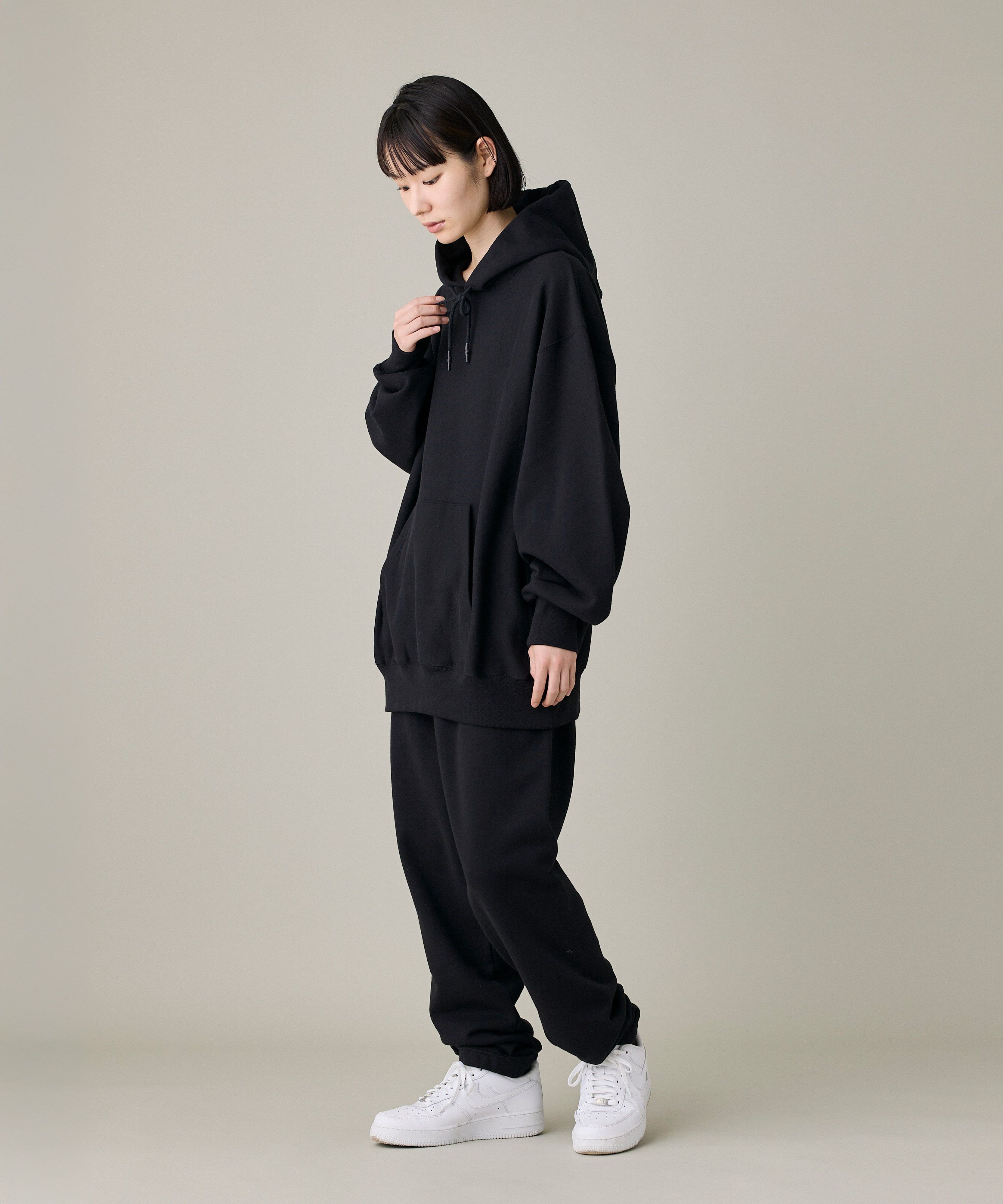 I.T.'S international「《ユニセックス》オーバーサイズ裏毛プルオーバーパーカー」|パーカー|