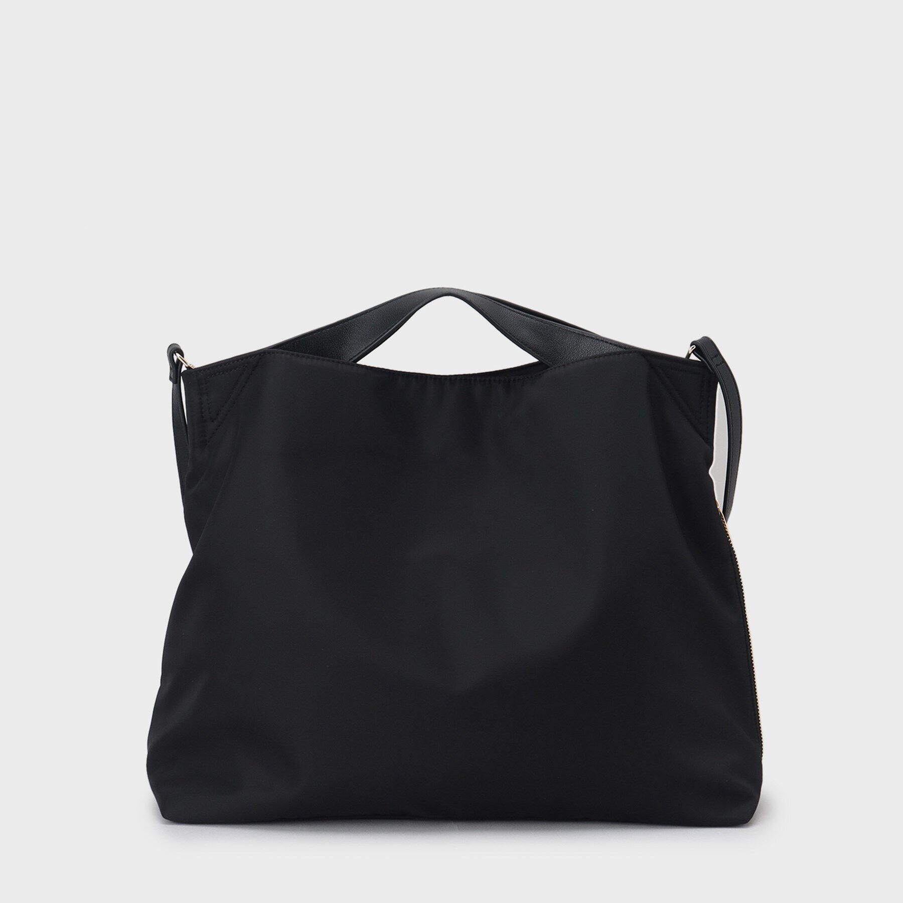 UNTITLED「【軽量/大容量】ナイロンビッグトート」|トートバッグ|ブラック(019)